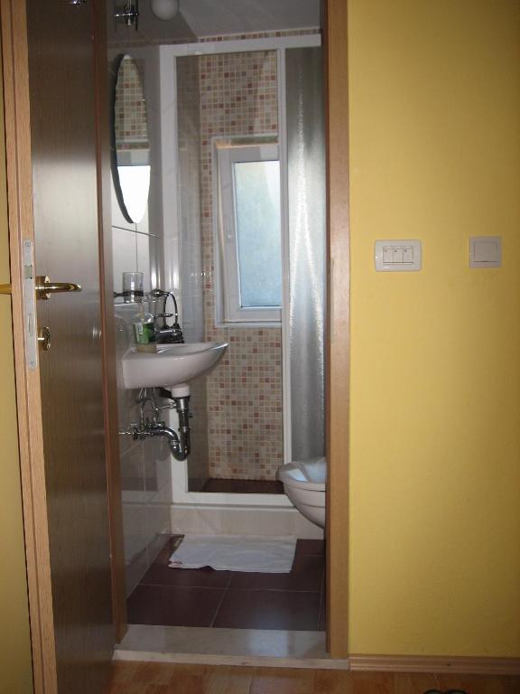 Split Central Guesthouse ห้อง รูปภาพ